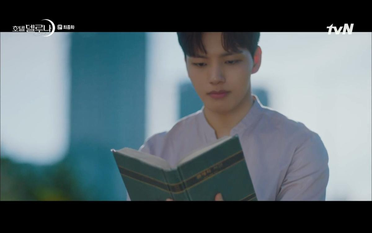 Phim 'Hotel Del Luna' tập cuối đầy nước mắt: IU đau khổ từ biệt Yeo Jin Goo, kết thúc mở đẹp như hoa? Ảnh 76