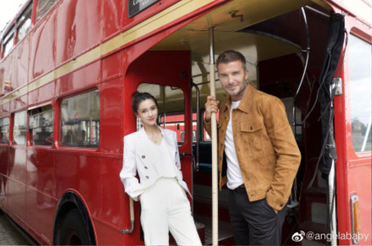 Hình ảnh Angelababy chụp cùng David Beckham đứng vị trí đầu bảng hot-search Ảnh 3