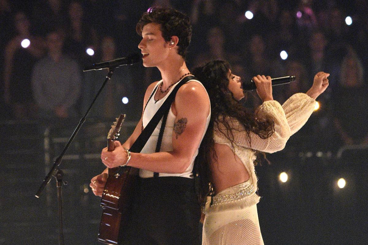 Sân khấu của Shawn Mendes tại VMAs 2019 bị một đàn anh trong nghề nhận xét: 'Thật kinh khủng' Ảnh 3