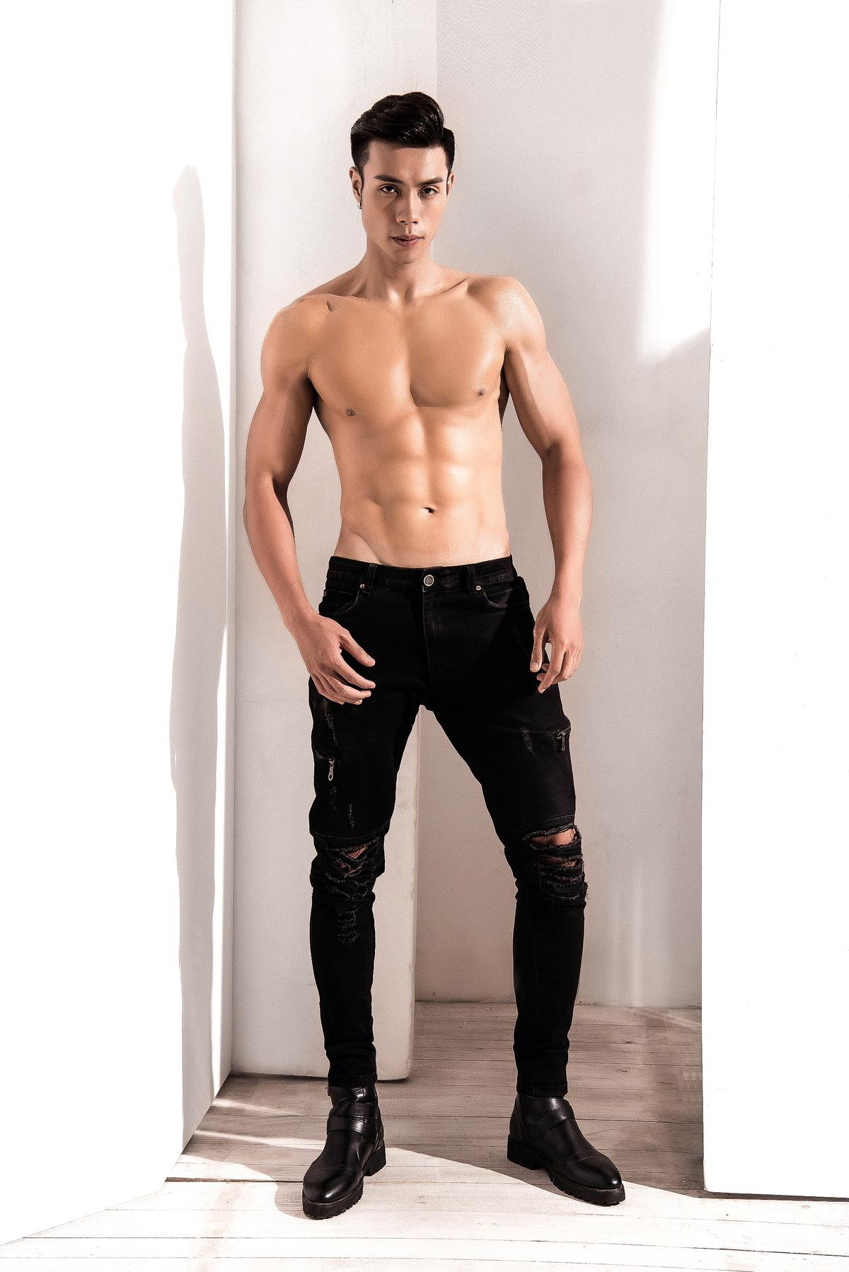 Hành trình giảm 25 kg từ anh bụng phệ đến nam thần 6 múi của thí sinh Mister Việt Nam 2019 Ảnh 6