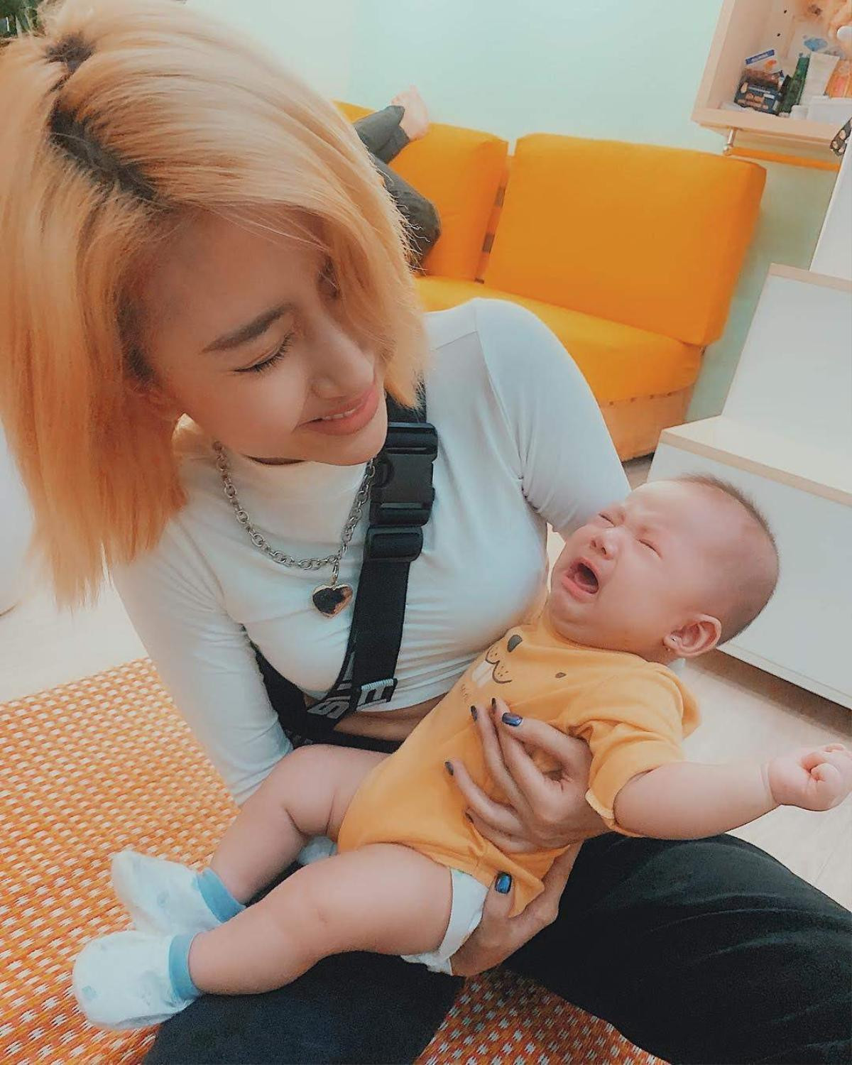 Cùng điểm mặt 4 'hot baby Việt' lứa sau của Xoài Đậu Cam đang làm mưa làm gió trên mạng xã hội Ảnh 8