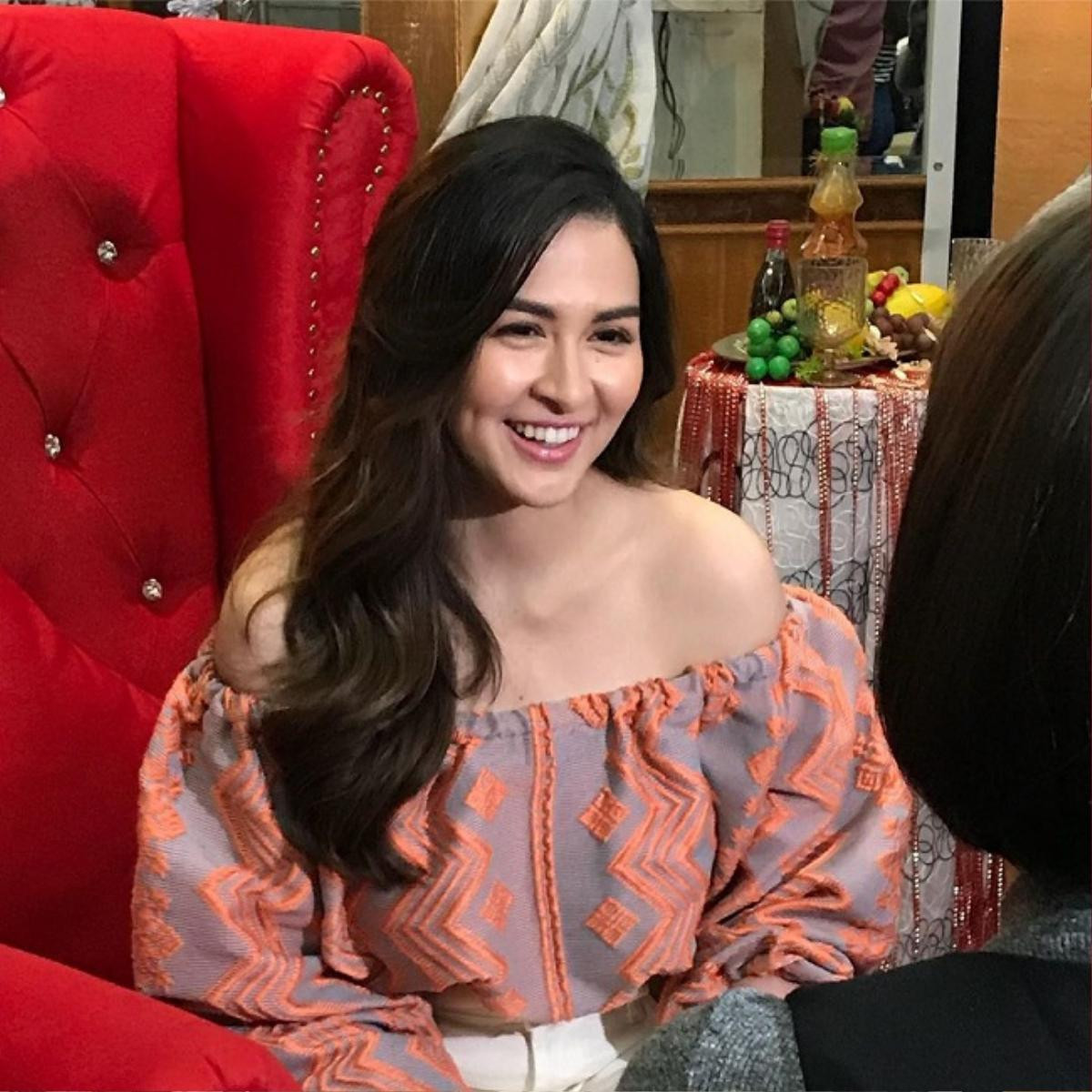 Mỹ nhân đẹp nhất Philippines Marian Rivera mướt mát khoe vai trần và eo thon Ảnh 5