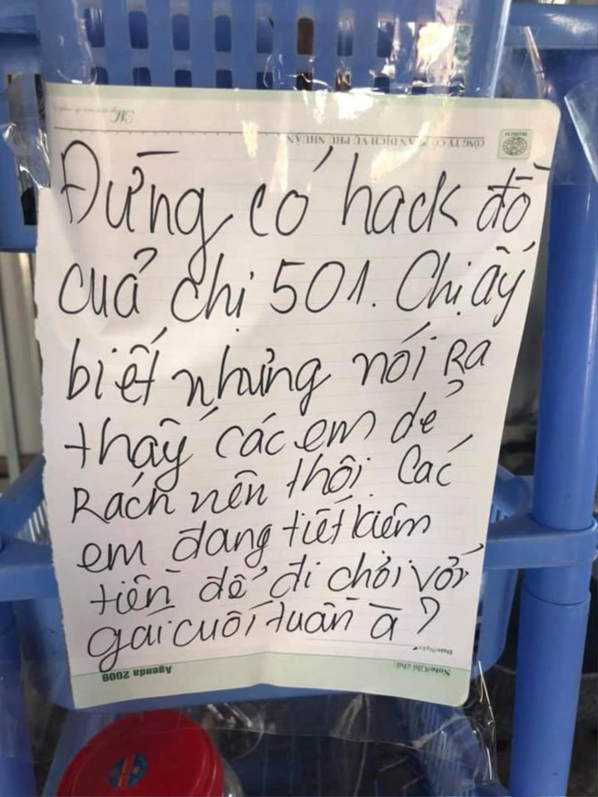 Bức xúc vì bạn chung chỗ trọ liên tục 'hack' đồ, dắt người yêu về nhà cười nói ầm ĩ, cô gái dán giấy 'dằn mặt' trước khi chuyển nhà Ảnh 4