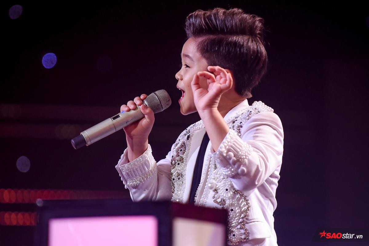 Linh Đan chiến thắng thuyết phục, Thành Nhân 'gây bão' The Voice Kids với 'Học tiếng mèo kêu' Ảnh 8