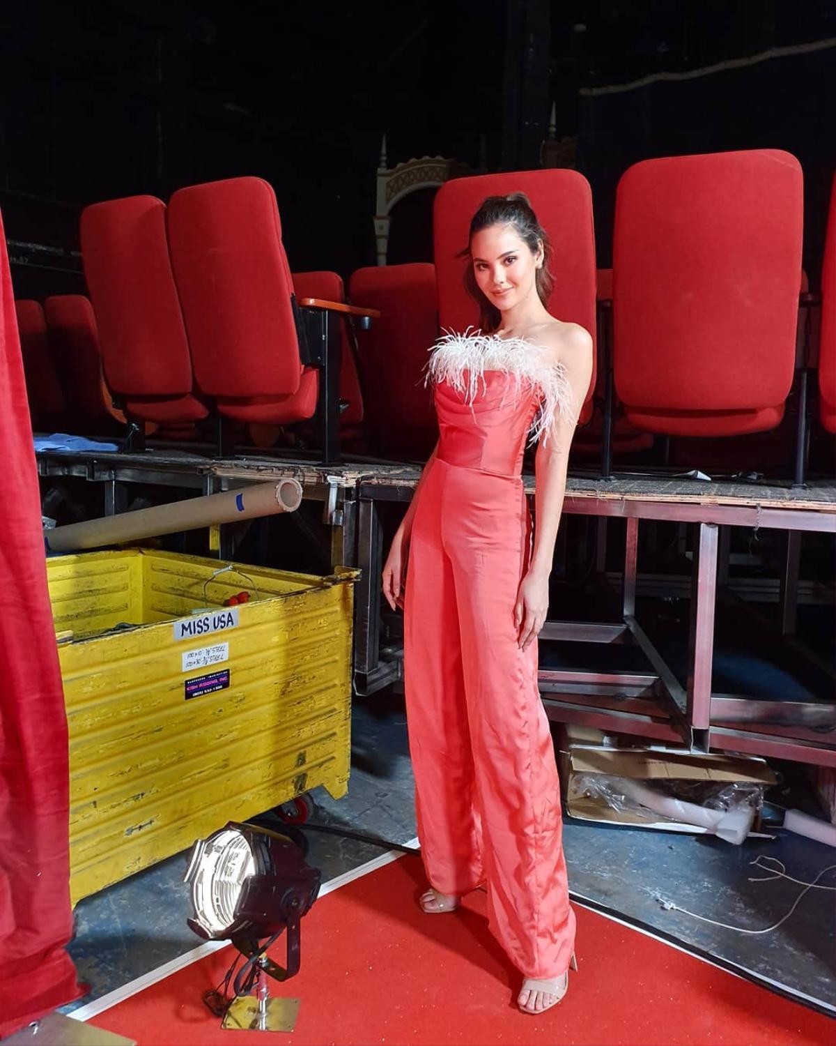 Khổ tâm cho Catriona Gray, xinh hơn hoa nhưng lại chê style thời trang xấu nhất lịch sử Miss Universe Ảnh 14