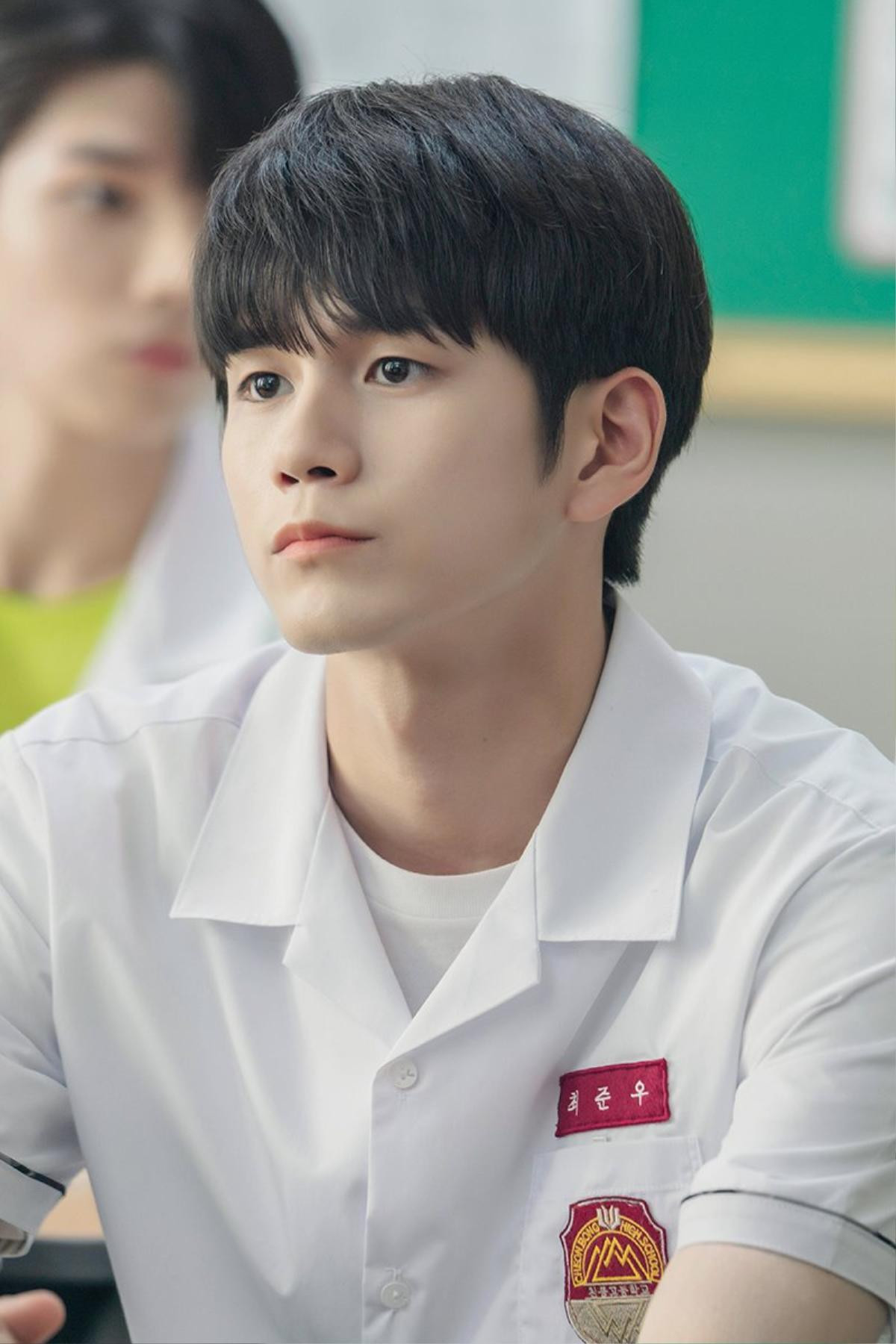 100 kiểu ảnh đẹp của Ong Seong Woo và Moon Bin (ASTRO) trong 'Khoảnh khắc tuổi 18' Ảnh 2