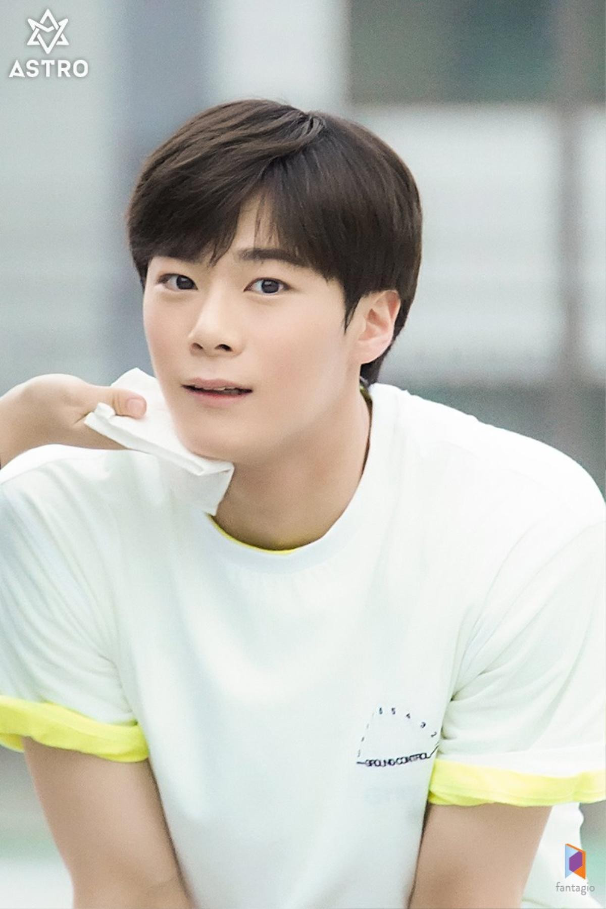 100 kiểu ảnh đẹp của Ong Seong Woo và Moon Bin (ASTRO) trong 'Khoảnh khắc tuổi 18' Ảnh 43