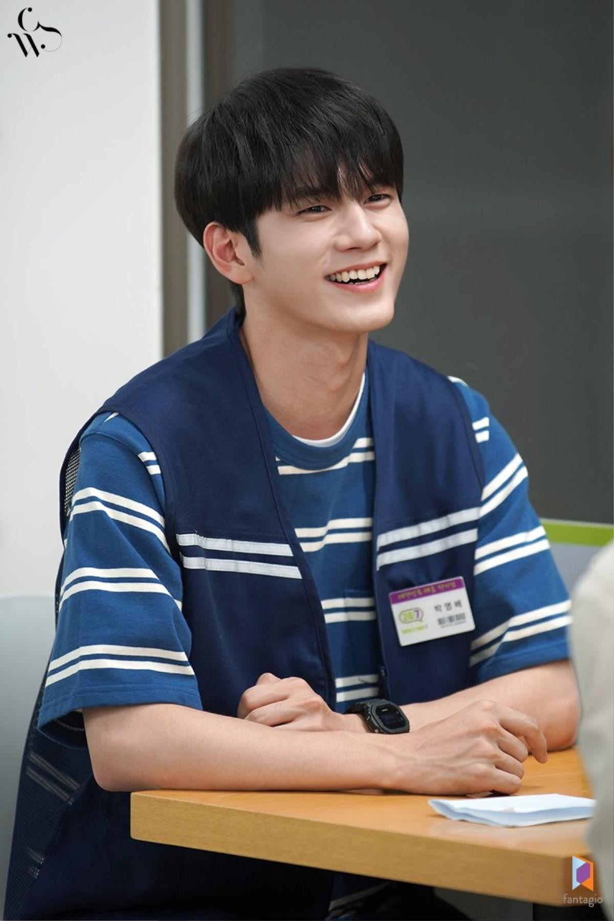 100 kiểu ảnh đẹp của Ong Seong Woo và Moon Bin (ASTRO) trong 'Khoảnh khắc tuổi 18' Ảnh 45