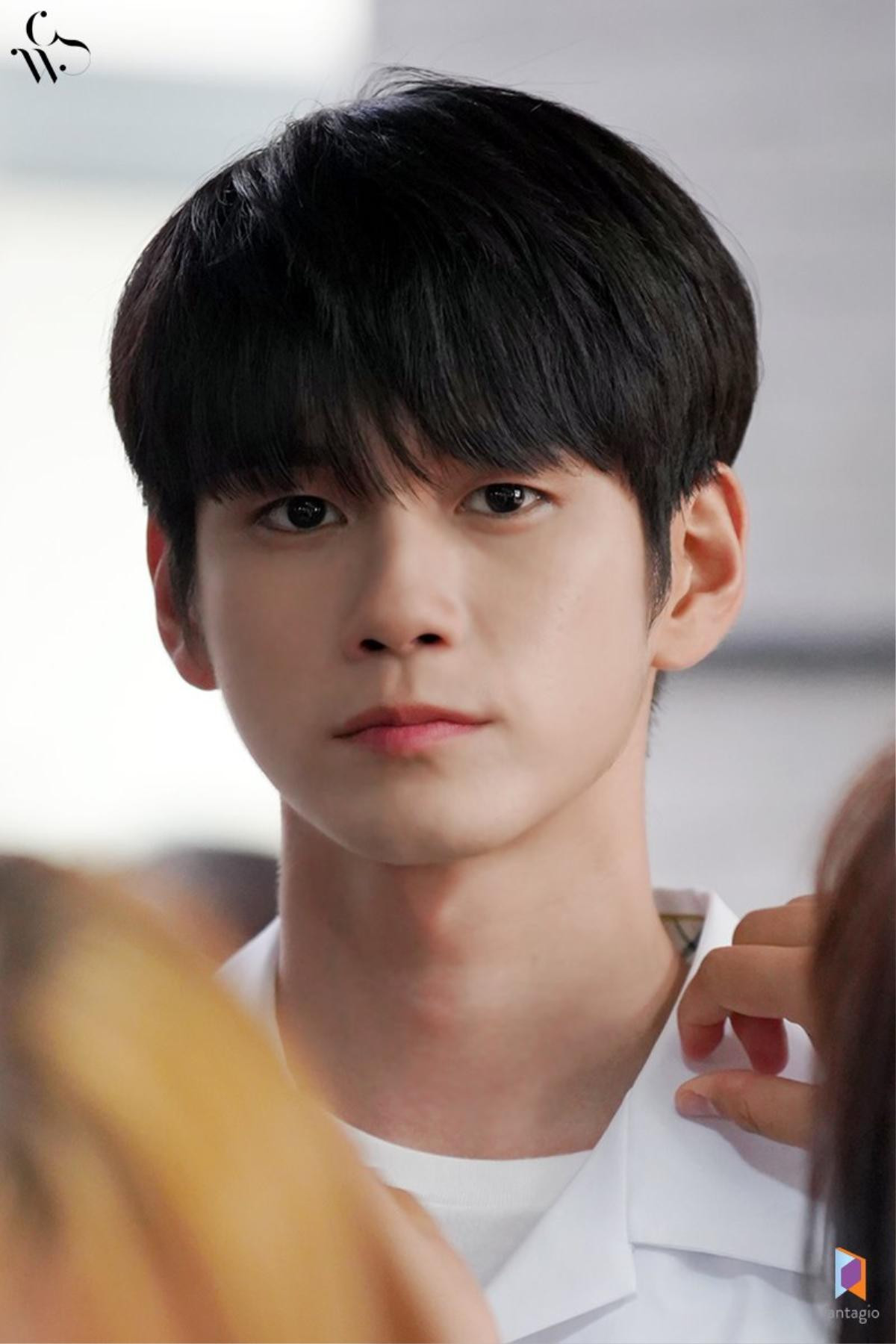 100 kiểu ảnh đẹp của Ong Seong Woo và Moon Bin (ASTRO) trong 'Khoảnh khắc tuổi 18' Ảnh 51