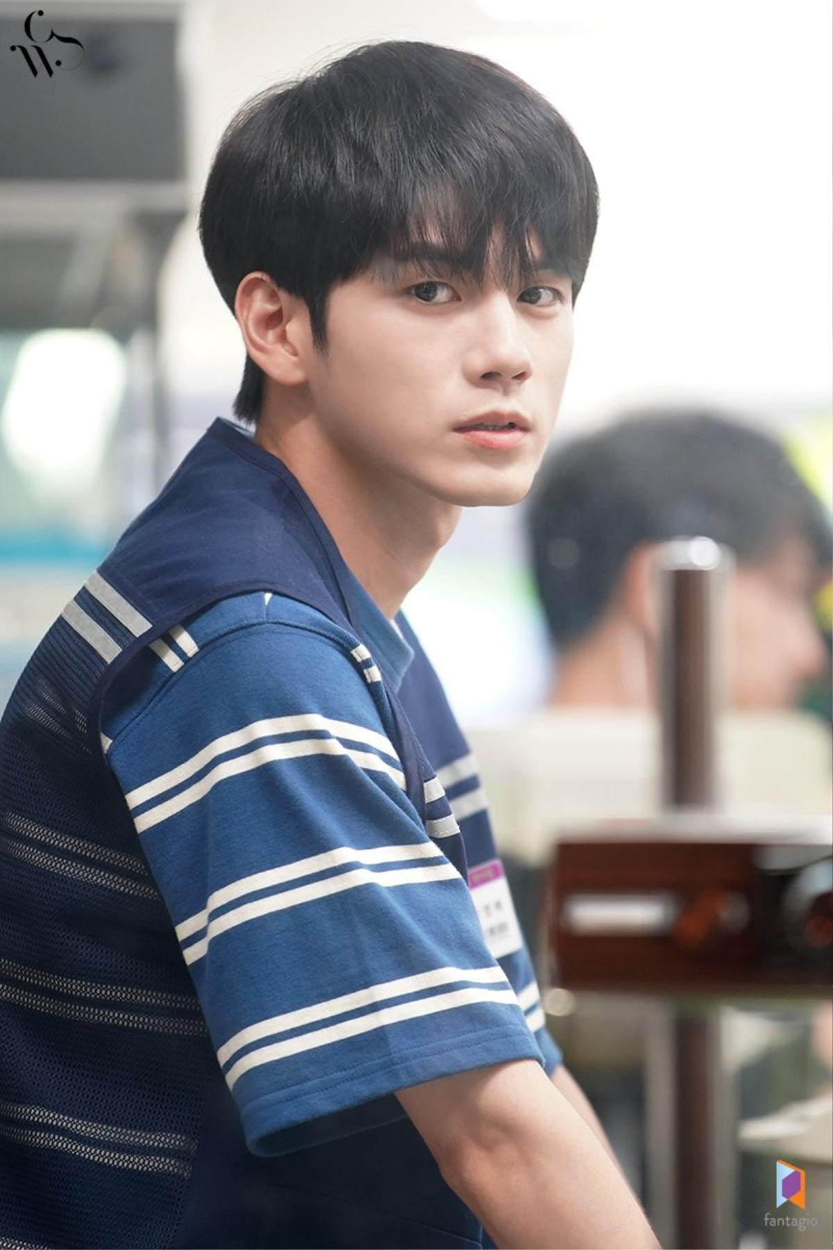 100 kiểu ảnh đẹp của Ong Seong Woo và Moon Bin (ASTRO) trong 'Khoảnh khắc tuổi 18' Ảnh 54