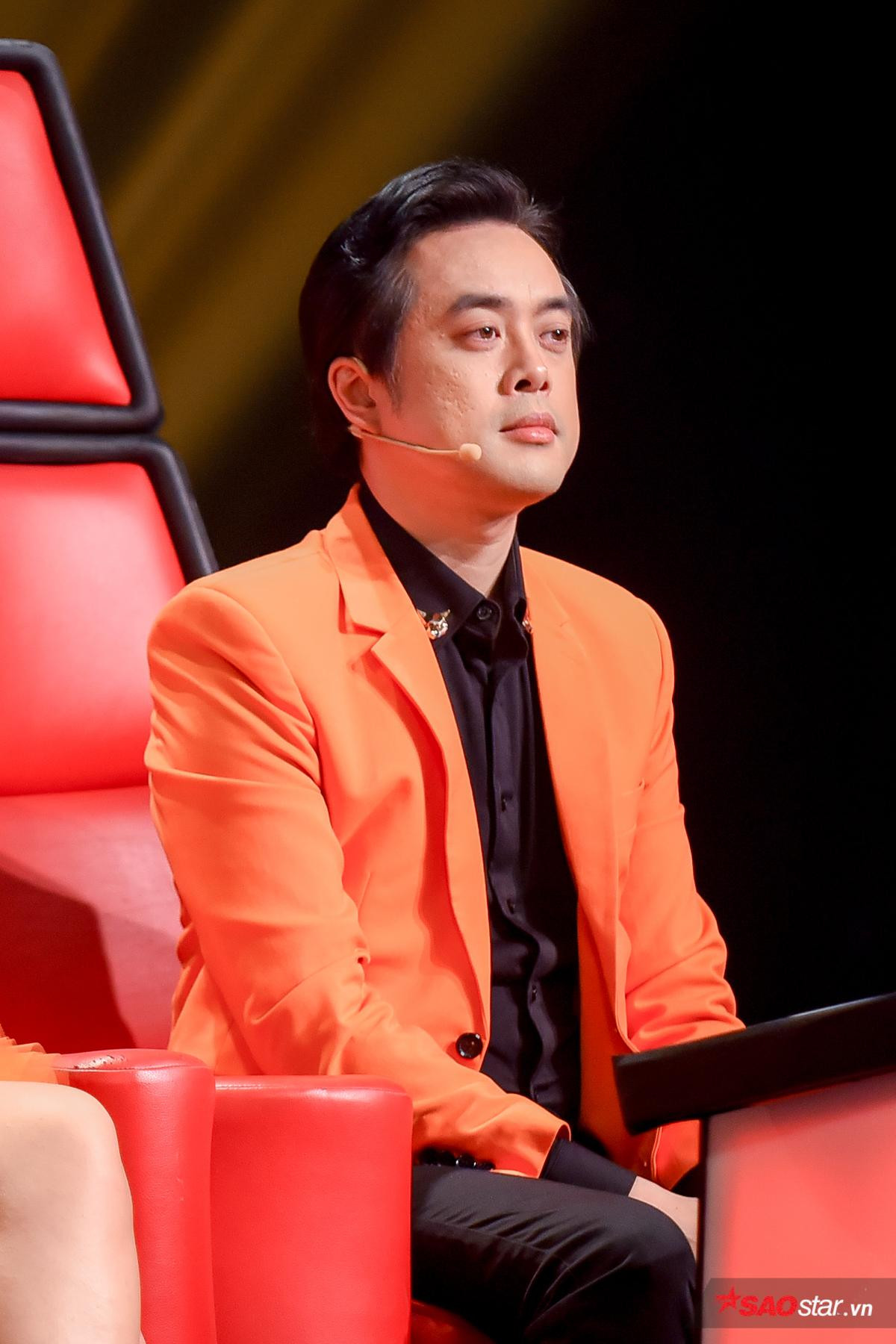 HLV Dương Khắc Linh: 'Thí sinh The Voice Kids phải hát xuất sắc để chinh phục 10 giám khảo chưa từng gặp mặt' Ảnh 3