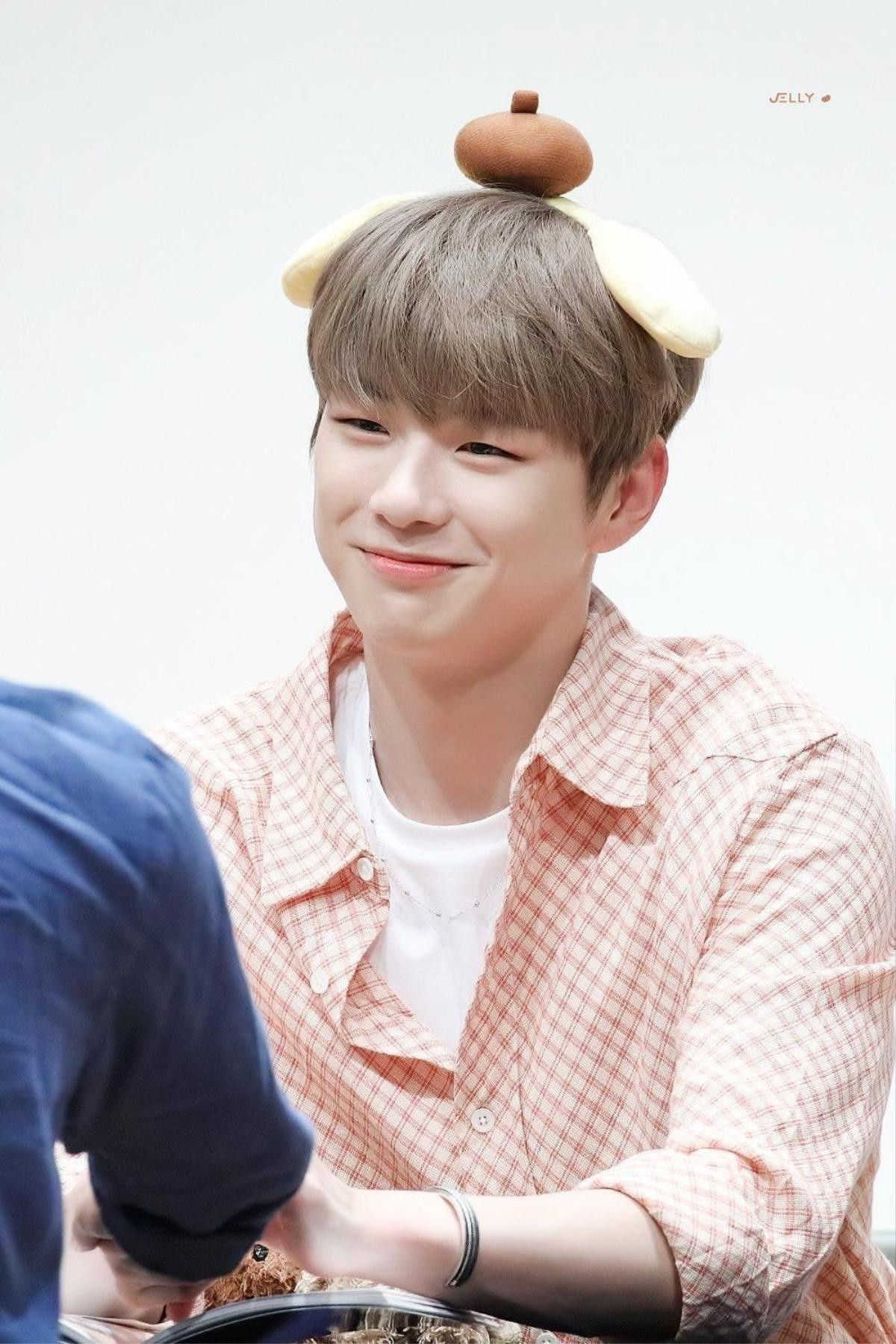 Kang Daniel làm fan thất vọng khi thật thà chia sẻ mình xấu hổ với fanchant Ảnh 4