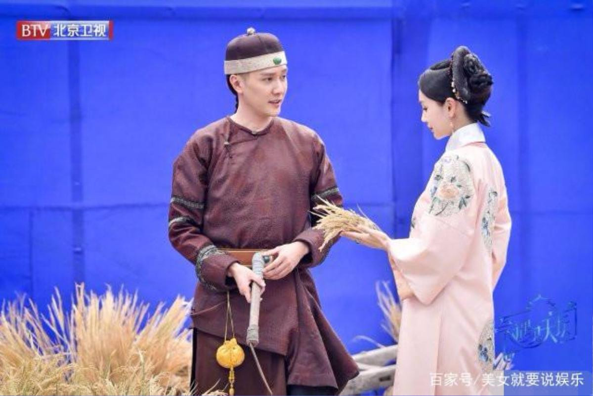 'Gặp gỡ thiên đàn': Angelababy và Phùng Thiệu Phong trong tạo hình cổ trang tái hiện lại hình ảnh của hoàng đế Khang Hi và Hòa Phi Ảnh 12