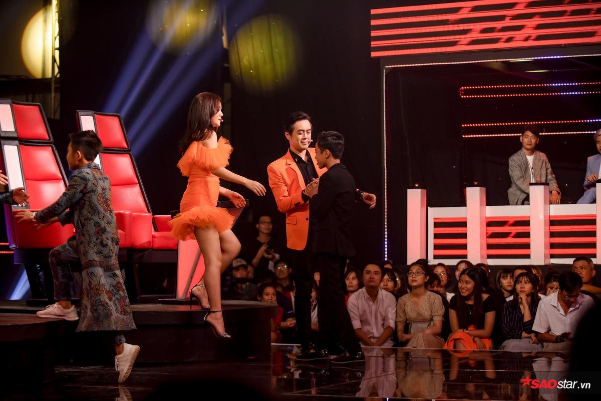 Hương Giang tự hào CỨU Bảo Hân, Hiểu Minh - Đức Khôi giành 'vé vàng' vào Top 13 The Voice Kids 2019 Ảnh 9