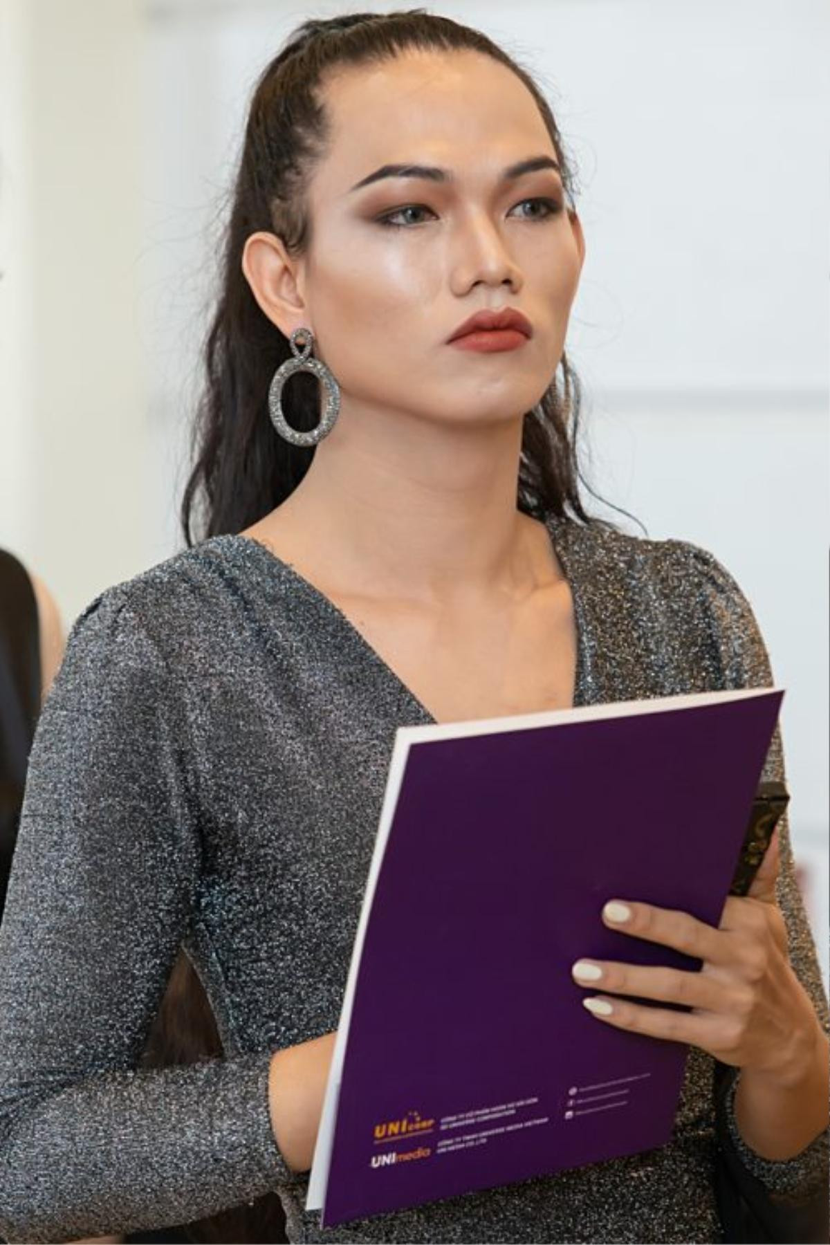 Thí sinh chuyển giới thi Miss Universe Vietnam: Thần tượng Hương Giang, catwalk đẹp - nhảy 'đỉnh' Ảnh 3