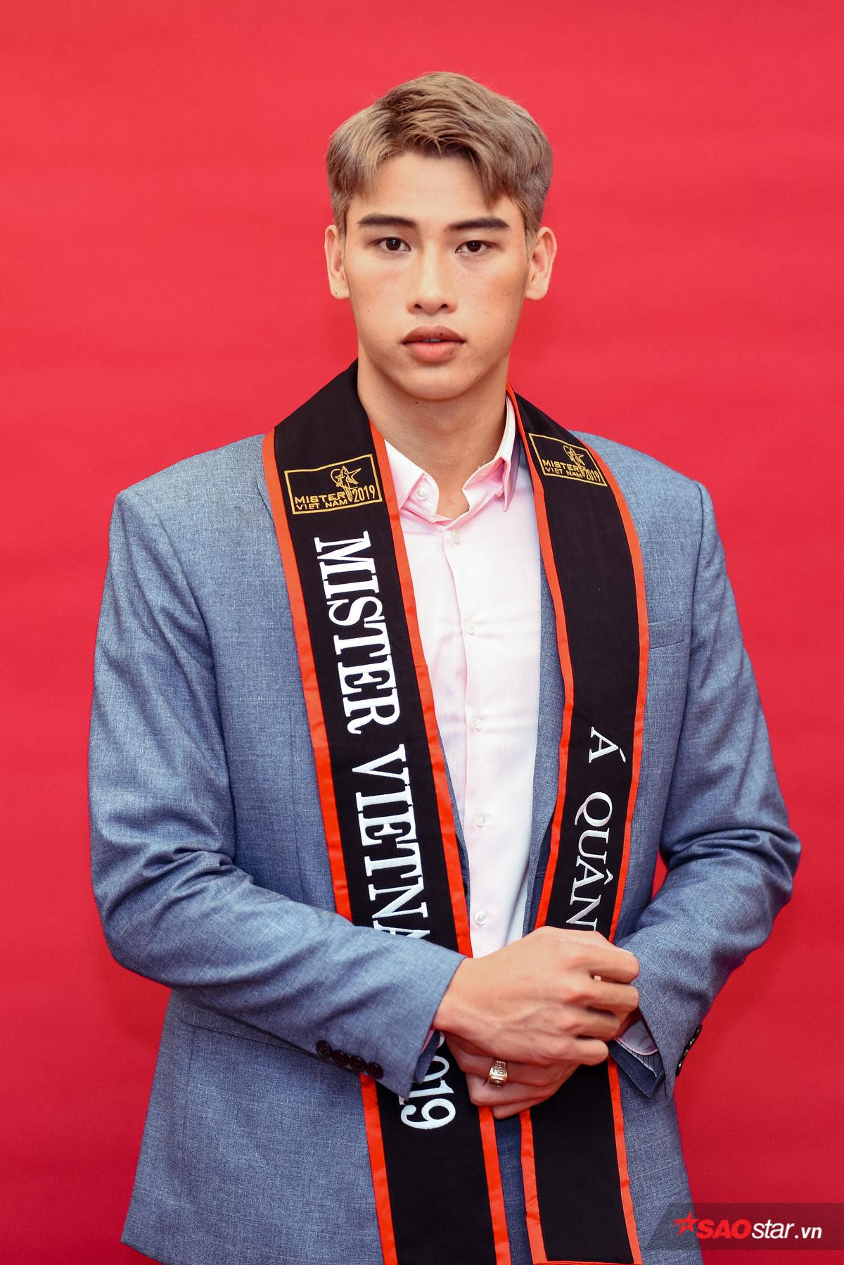 Top 5 Mister Vietnam 2019 thẳng thắn 'đáp trả' lời mời chụp khỏa thân, nghi án 'mua giải' Ảnh 3