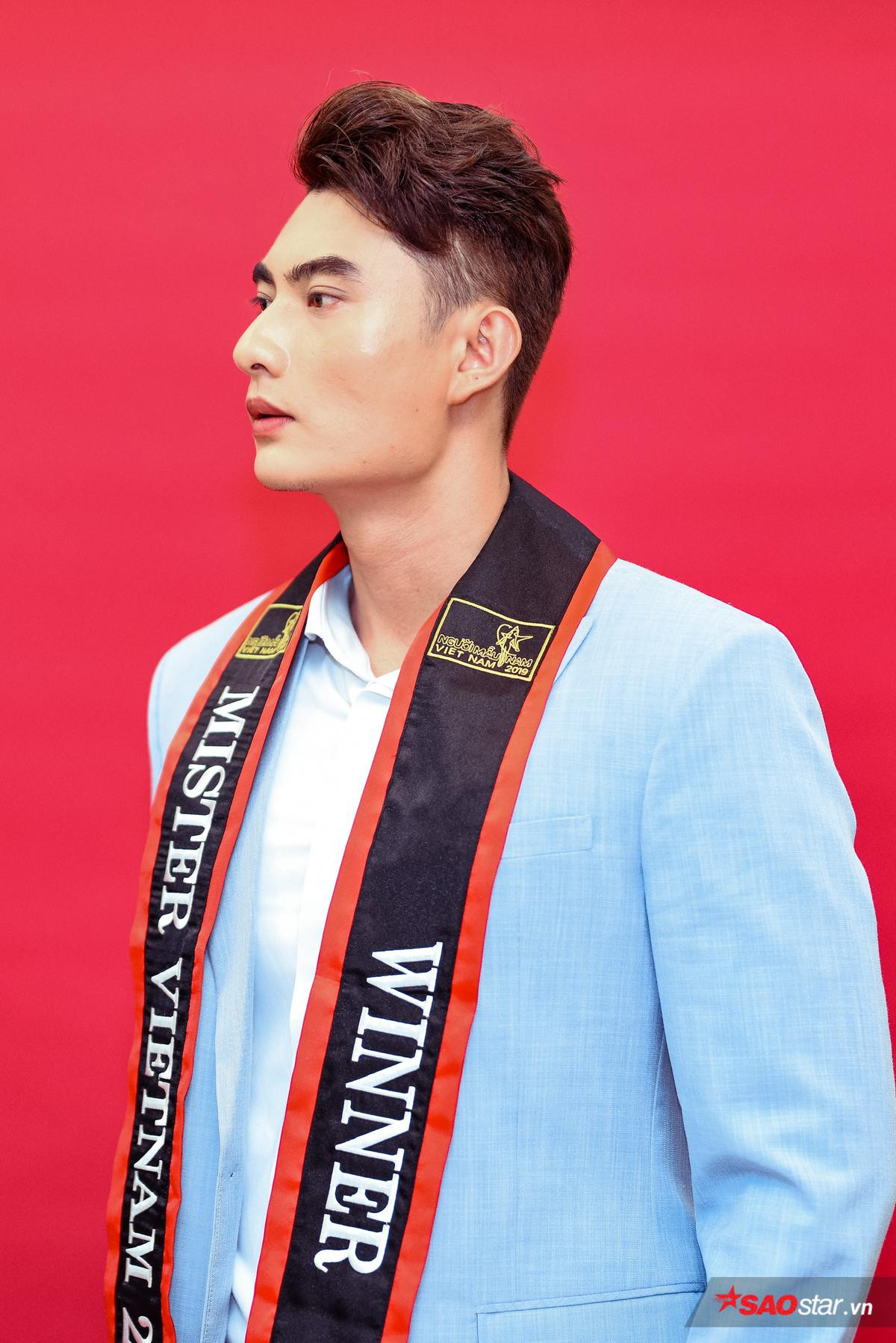 Top 5 Mister Vietnam 2019 thẳng thắn 'đáp trả' lời mời chụp khỏa thân, nghi án 'mua giải' Ảnh 5