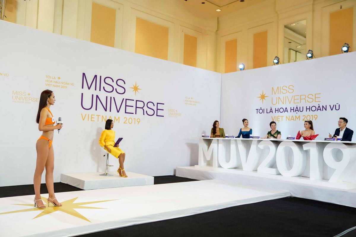 Sơ khảo Miss Universe Vietnam 2019 phía Bắc: Tường Linh khoe vòng eo 53cm 'bỏng mắt', lộ diện nhiều thí sinh nổi bật Ảnh 2