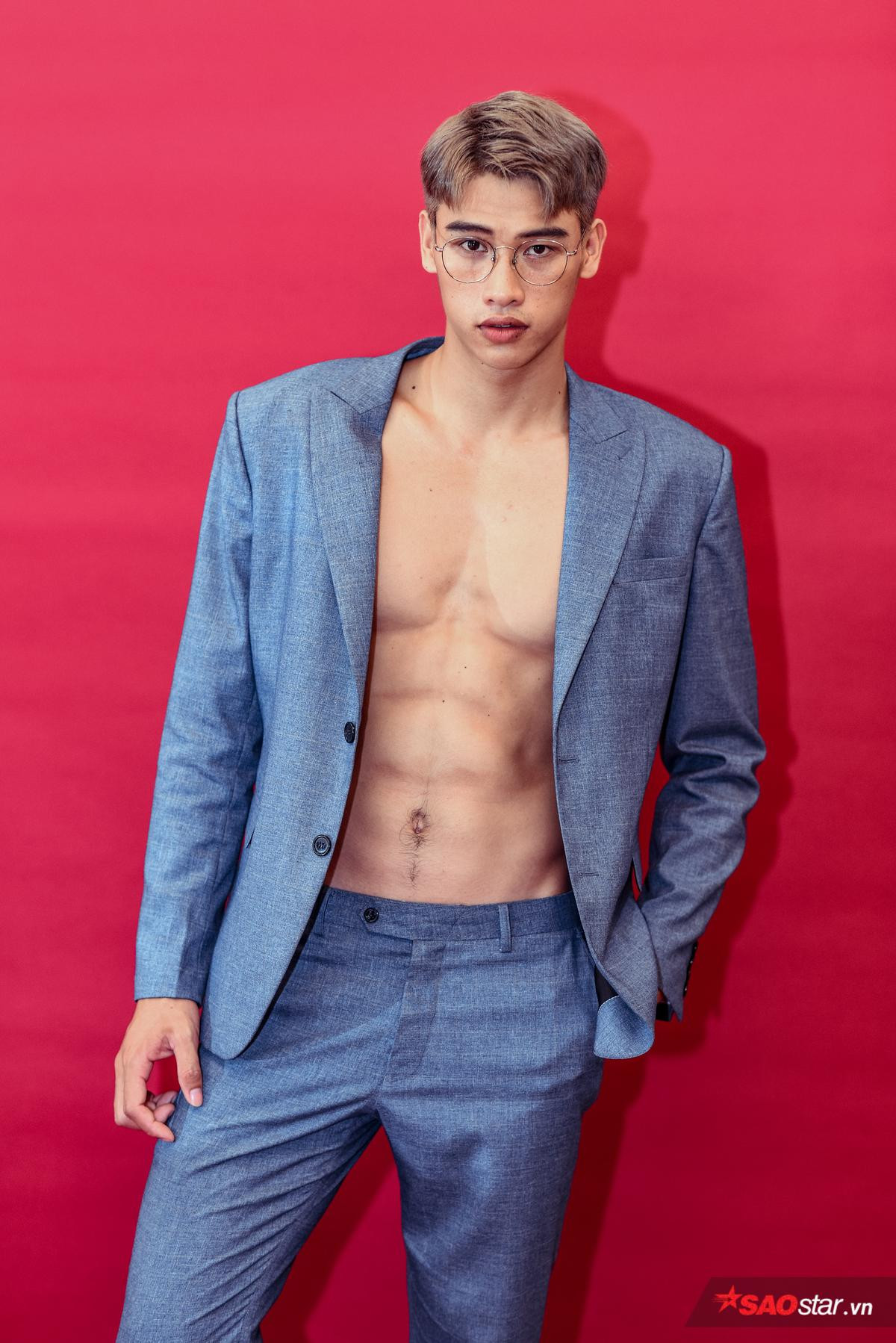 Top 5 Mister Vietnam 2019 vạch áo, khoe cơ bụng 6 múi, Hữu Đạt cover Hồng nhan 'siêu ngầu' Ảnh 1