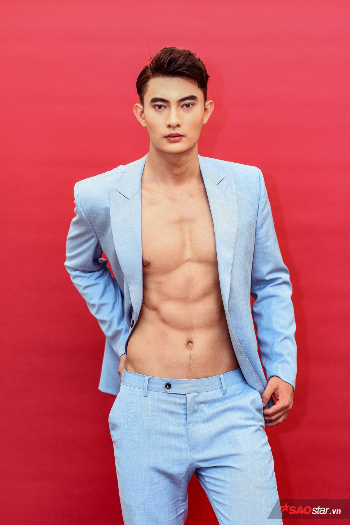 Top 5 Mister Vietnam 2019 vạch áo, khoe cơ bụng 6 múi, Hữu Đạt cover Hồng nhan 'siêu ngầu' Ảnh 5