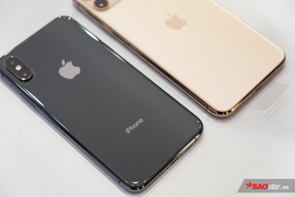 Cận cảnh iPhone 11 Pro Max đầu tiên tại Việt Nam: Thiết kế không mới, cụm camera siêu to khổng lồ Ảnh 9