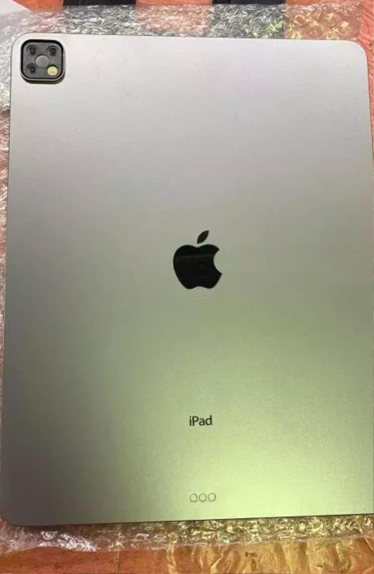 iPad Pro mới lần đầu lộ diện, camera khủng không kém iPhone 11 Pro Ảnh 1