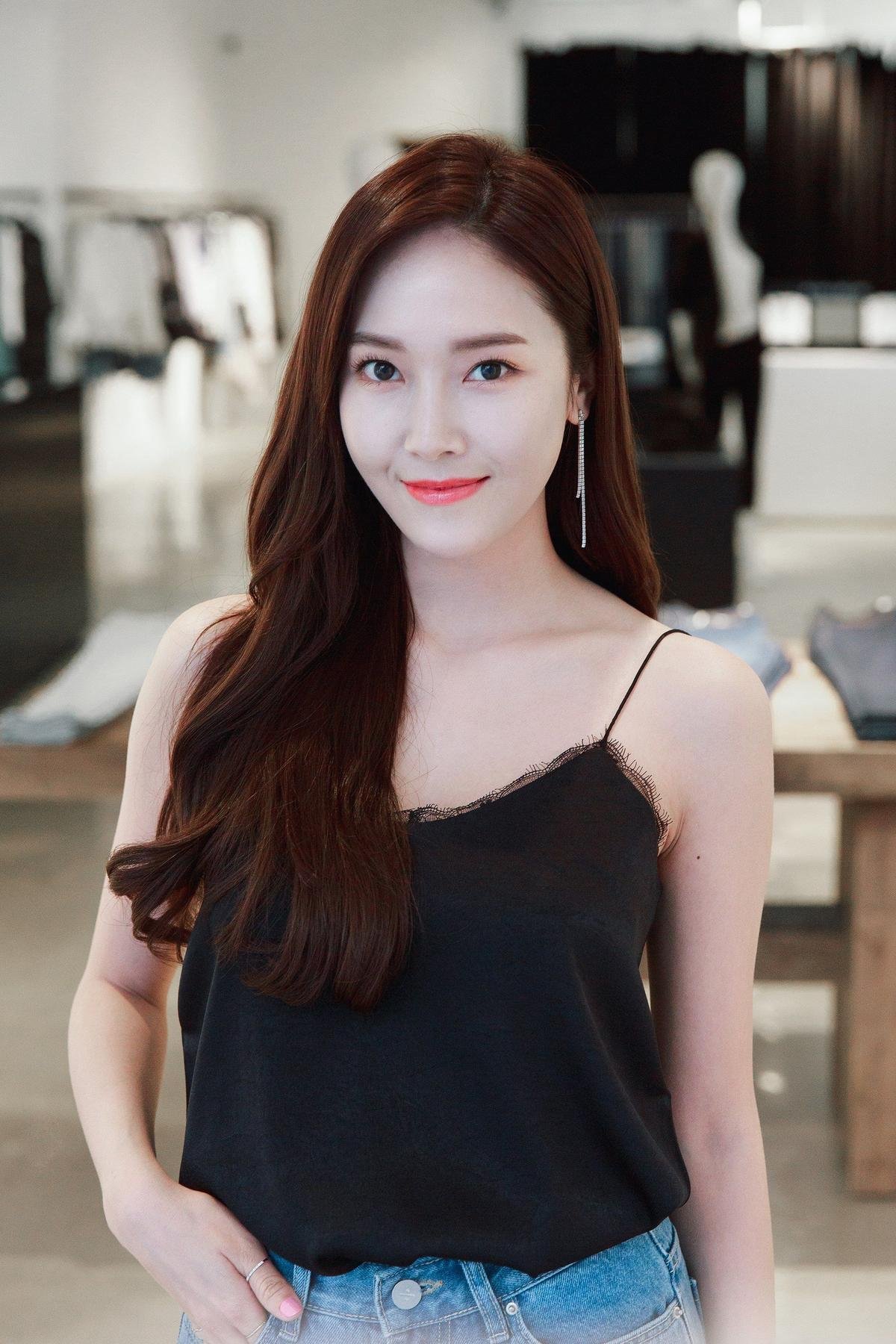 Jessica (SNSD) 'bắt tay' rapper Giriboy trong ca khúc tái xuất tại Hàn Quốc sau nhiều năm vắng bóng Ảnh 3