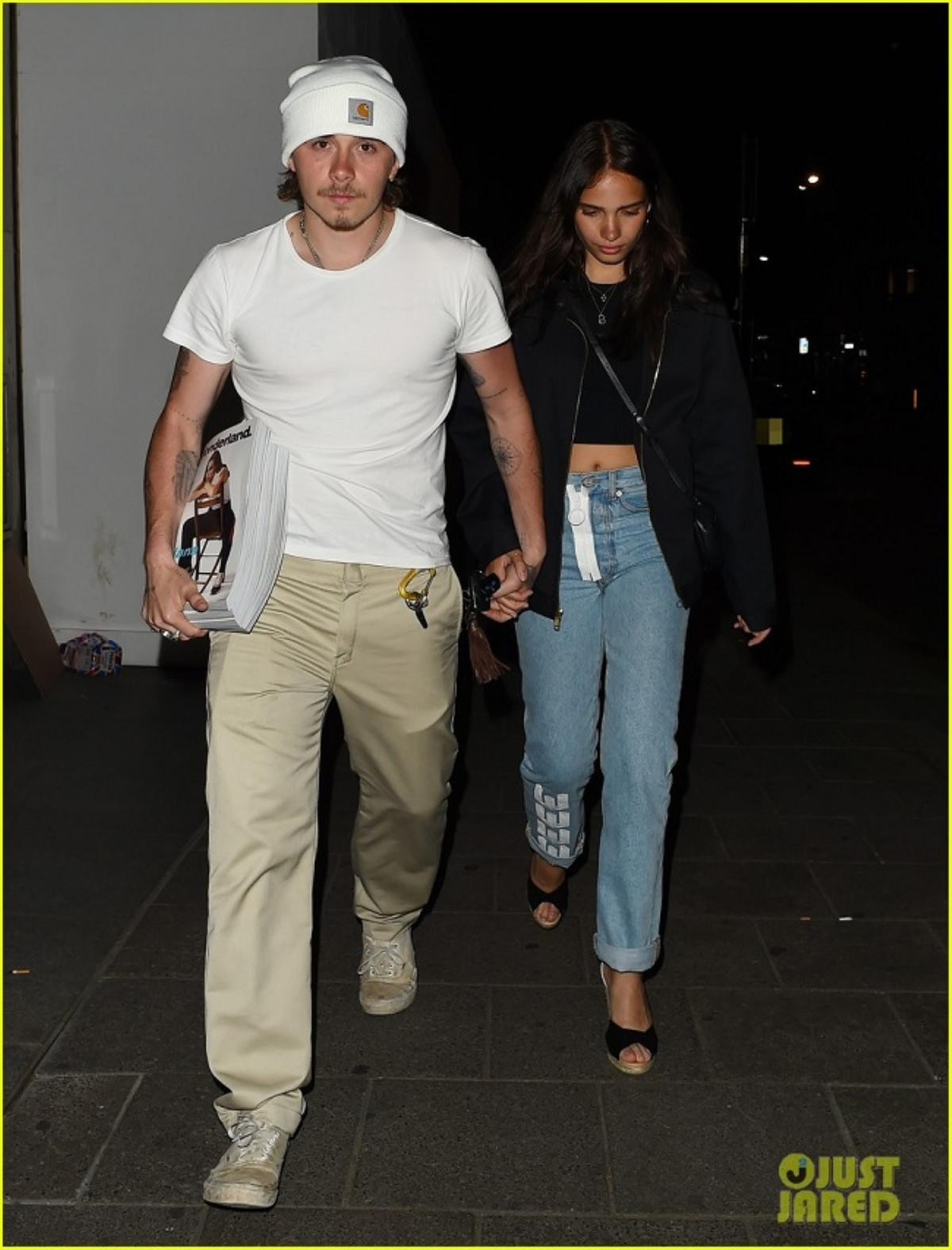 Mang tiếng là con của biểu tượng thời trang thế giới nhưng nhiều lần Brooklyn Beckham bị soi ăn mặc rách rưới, nhếch nhác Ảnh 4