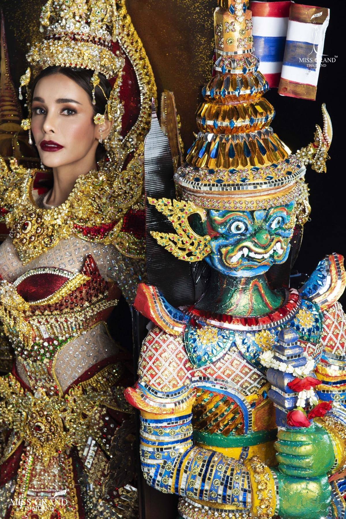 Cận cảnh National Costume của Miss Grand Thailand 2019: Cơ hội nào cho Kiều Loan với áo dài? Ảnh 4