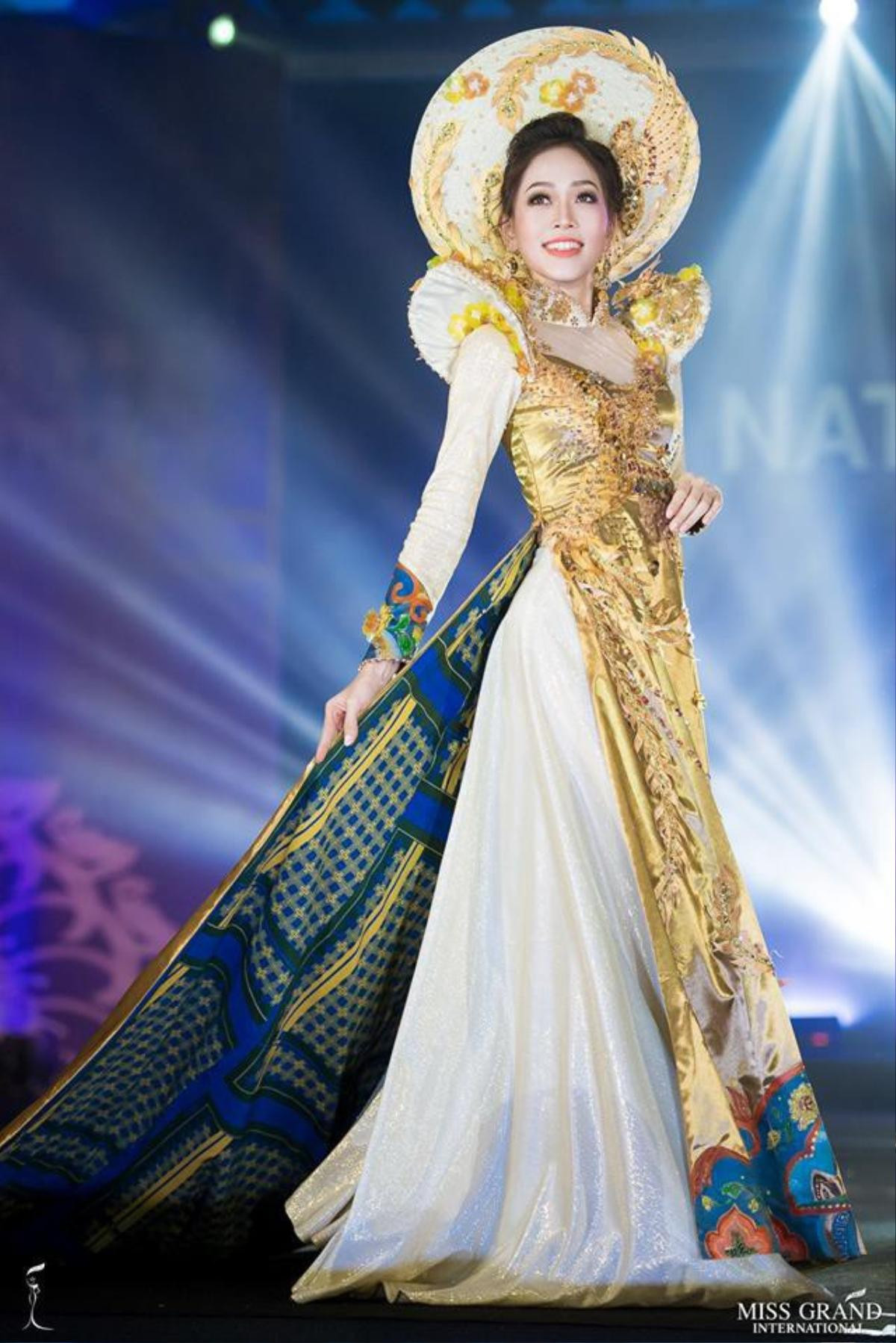 Cận cảnh National Costume của Miss Grand Thailand 2019: Cơ hội nào cho Kiều Loan với áo dài? Ảnh 9