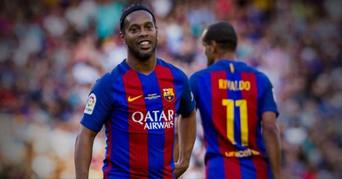 Ronaldinho và thú vui quái đản chuyện 'giường chiếu' trước mỗi trận đấu Ảnh 2