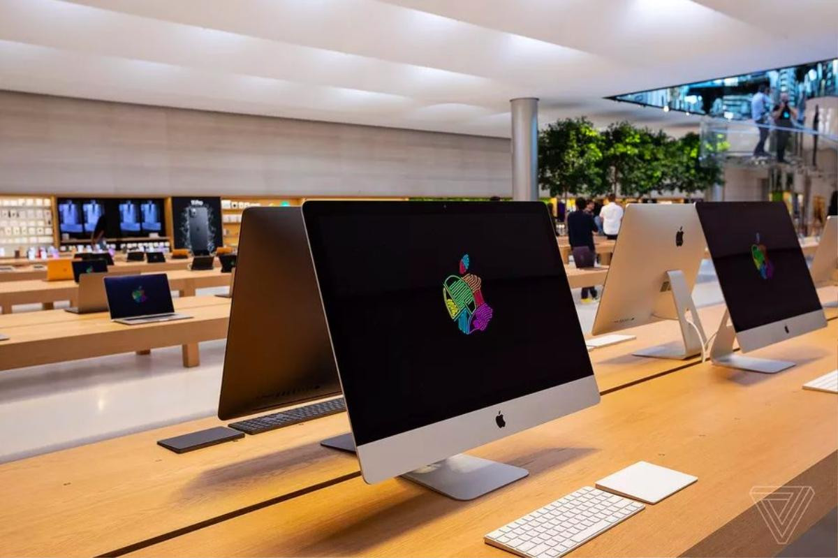 Bên trong Apple Store 'khối hộp' huyền thoại sau hai năm đóng cửa sửa chữa: Đẹp như một kiệt tác! Ảnh 7