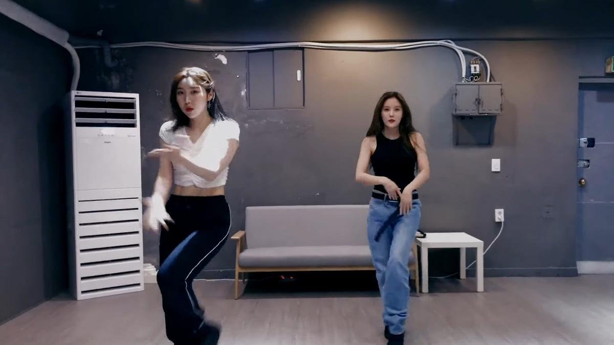 Hyomin (T-ara) cuốn hút cực hạn với bản dance cover hit 'Bartier Cardi' (Cardi B) Ảnh 2