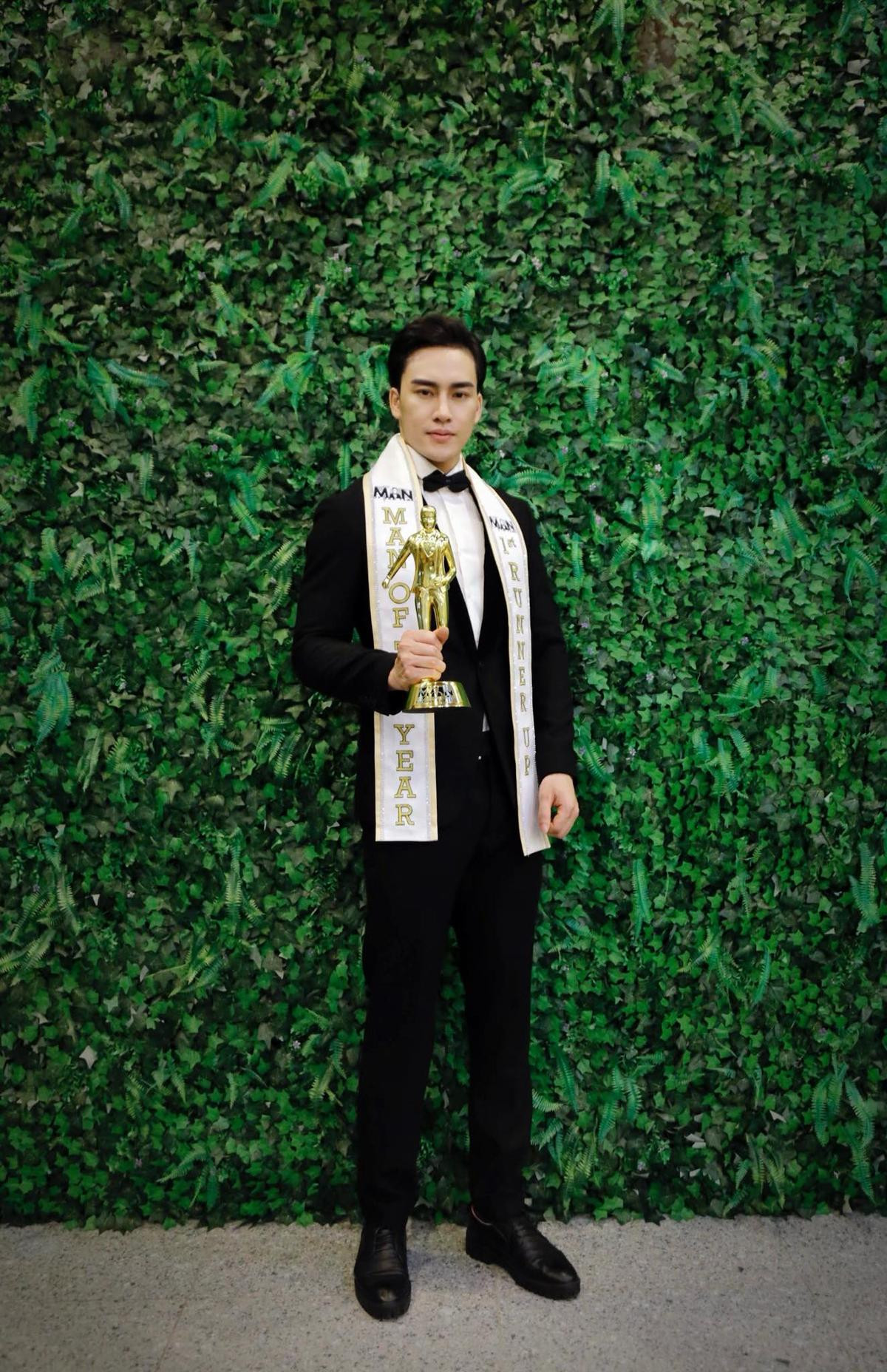 Tưởng Ngọc Minh cùng mỹ nam Hàn Quốc dắt tay nhau giành giải Á quân - Quán quân Man Of The Year 2019 Ảnh 10