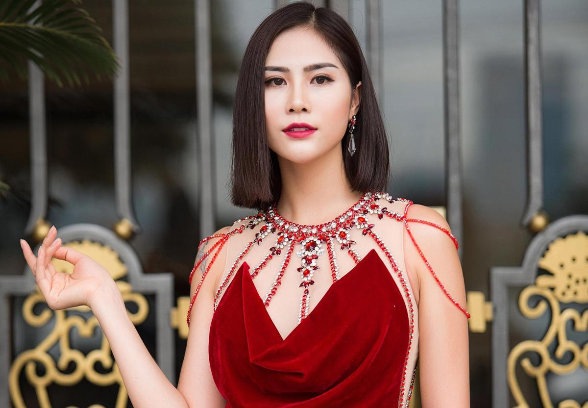 Miss Earth tung ảnh Hoàng Hạnh bên hoa sen, fan quốc tế đoán Việt Nam giành chiến thắng 'Back To Back' Ảnh 4