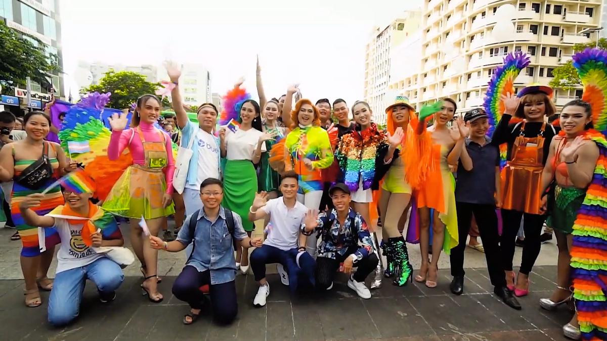 Thu Hiền ghi điểm khi ủng hộ cộng đồng LGBT trong video giới thiệu tại Miss Asia Pacific International 2019 Ảnh 4