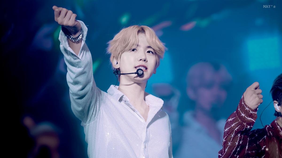 Lo lắng cho chấn thương hậu concert, Baekhyun (EXO) đáp lại sự quan tâm của fan bằng lời trấn an đáng yêu Ảnh 3