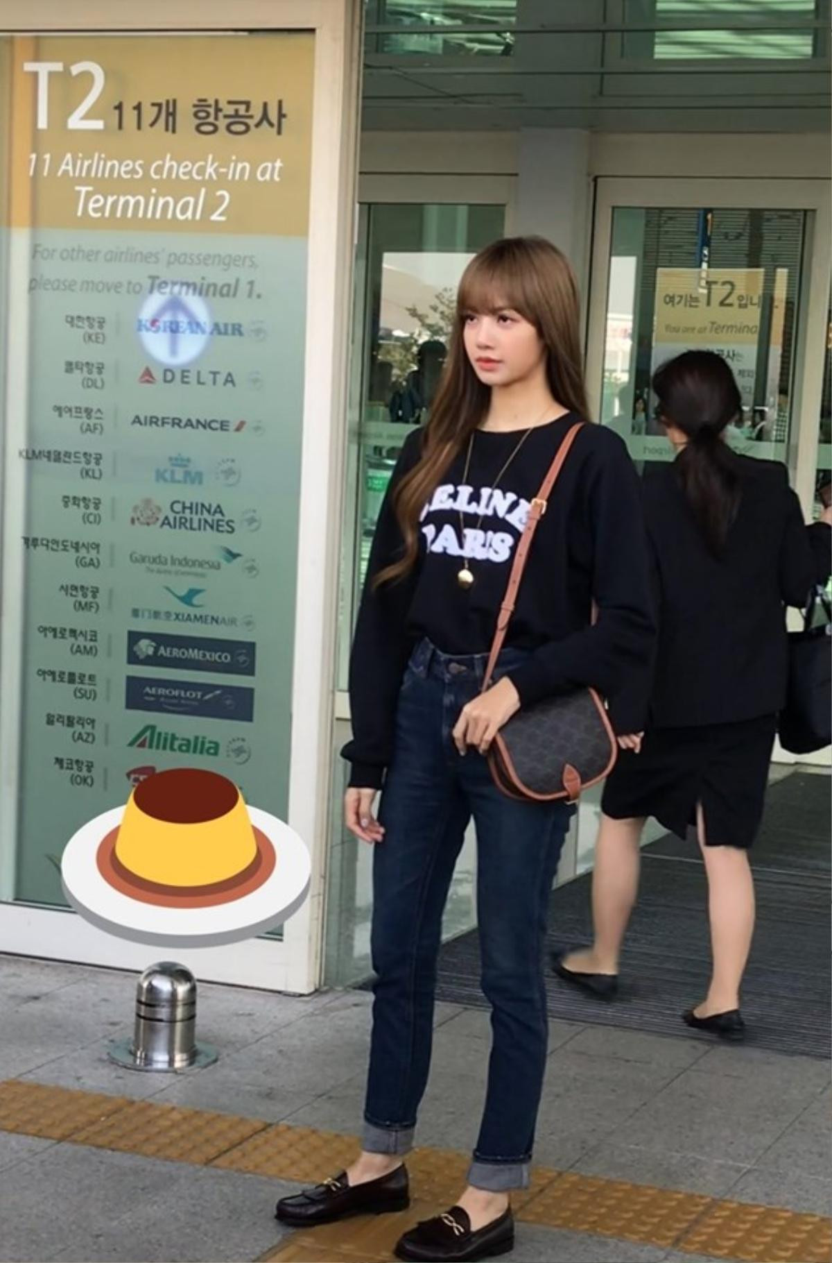 Lisa Black Pink tóc nâu tỏa sáng tại sân bay, thẳng tiến tới Tuần lễ thời trang Paris với hội chị em Ảnh 3