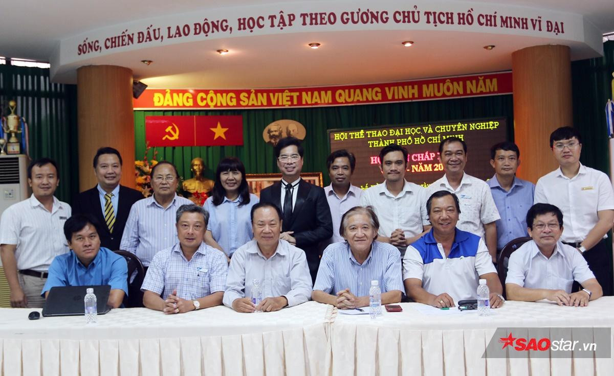 Danh ca Ngọc Sơn làm phó Chủ tịch Hội Thể thao Đại học và Chuyên nghiệp TP.HCM: Chữ tâm và chữ tình Ảnh 4