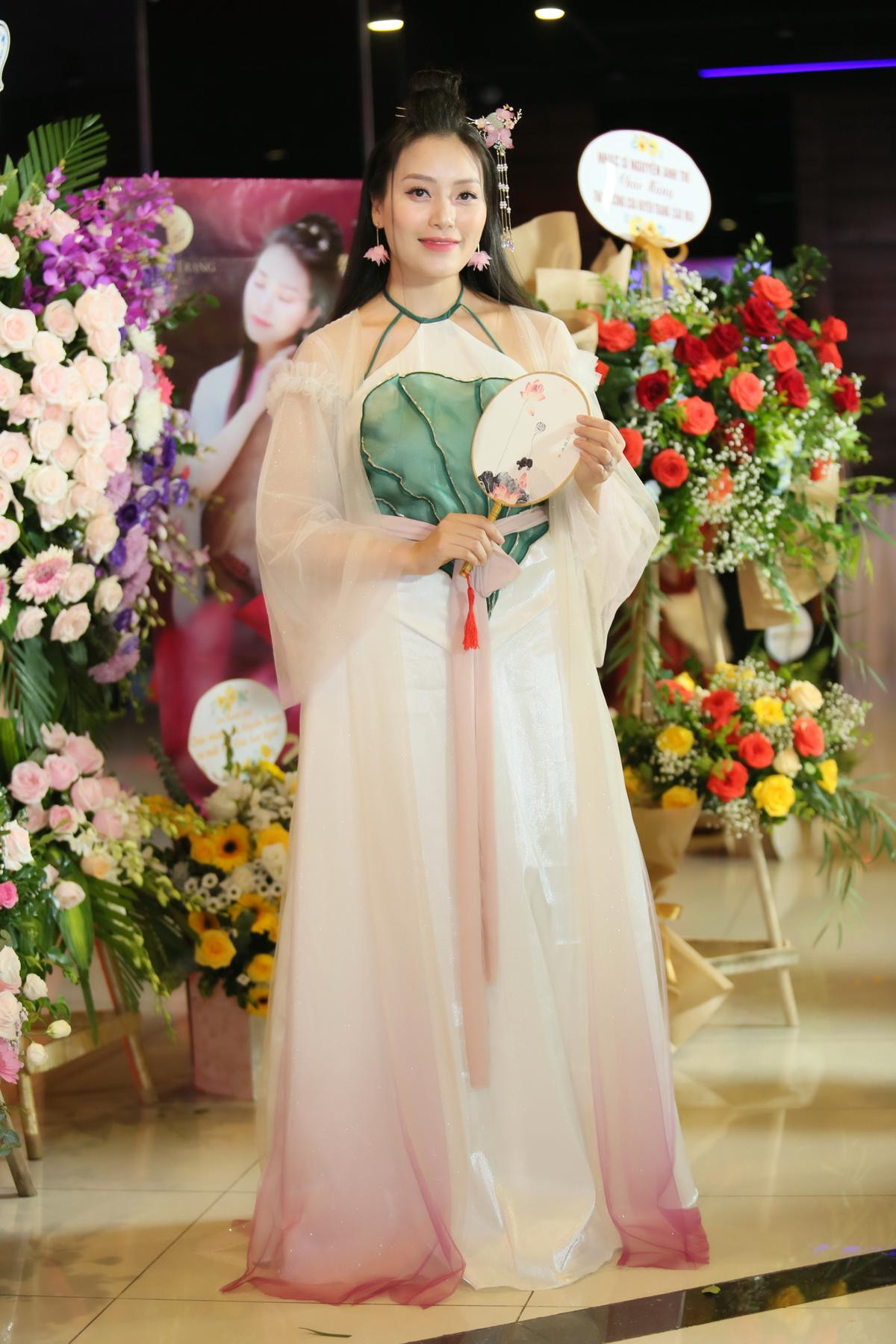 Huyền Trang (Quán quân Sao mai 2013): 'Sự tâm huyết của tôi chính là thước đo kinh phí lớn nhất cho sản phẩm âm nhạc' Ảnh 2