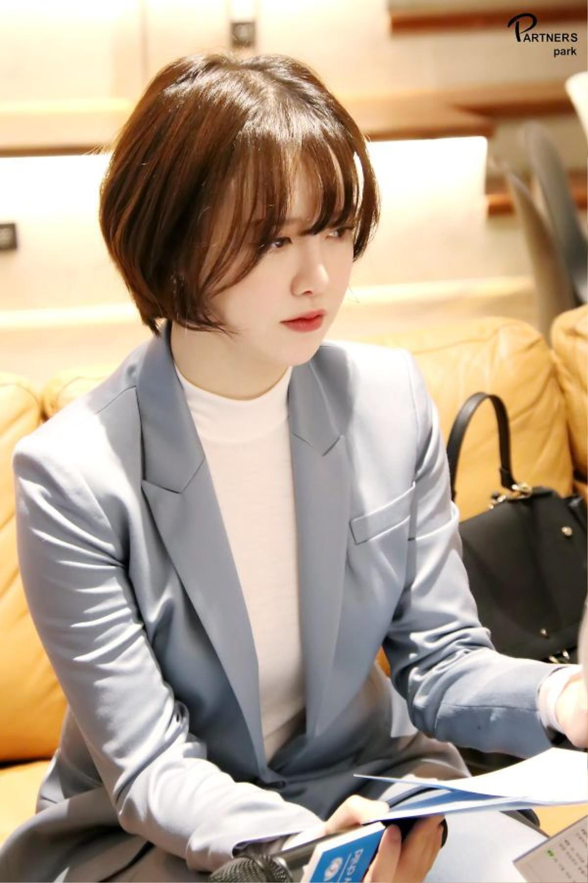 Phát hành bài hát về Ahn Jae Hyun: 'Tôi có nên chết', Goo Hye Sun muốn tự tử? Ảnh 3