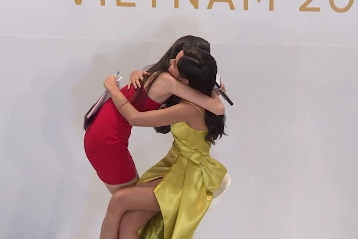 Tập 1 Miss Universe Vietnam: Thúy Vân bị soi vì xuất hiện như celeb, Tường Linh - Hương Ly bật khóc? Ảnh 3