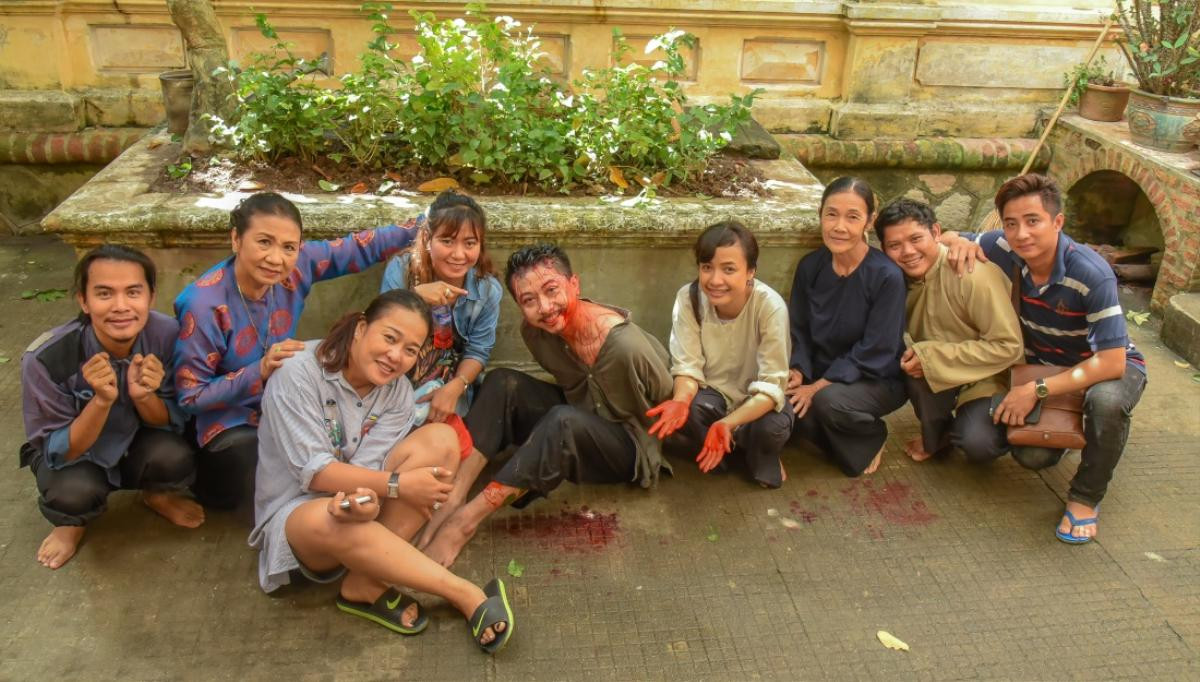 Tiếng sét trong mưa tập 23: Lũ bị cậu Ba đánh thiệt mạng, khán giả tiếc nuối nói lời chia tay Hứa Minh Đạt Ảnh 11