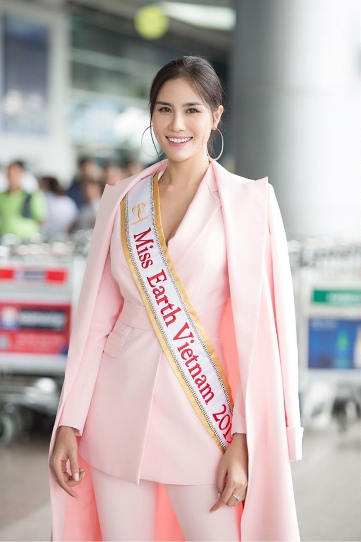 Hoàng Hạnh hội ngộ Phương Khánh tại Miss Earth 2019,  chia sẻ 'bí quyết giành vương miện' Ảnh 1