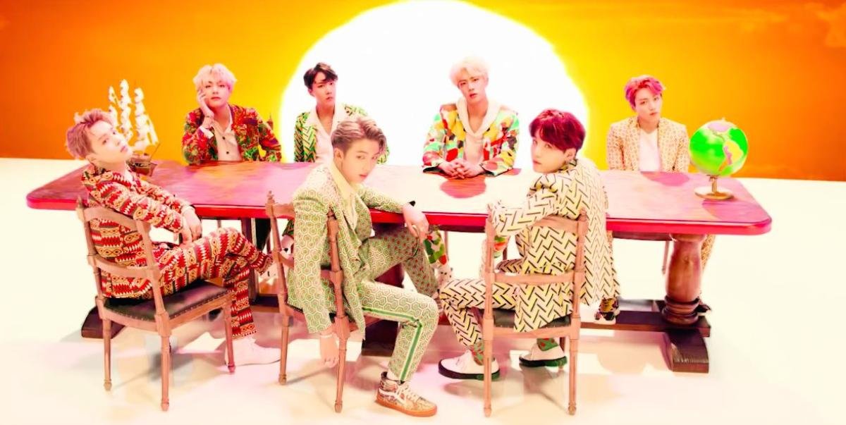 'IDOL' chính thức cán mốc 550 triệu view giúp nâng tổng số MV của BTS đạt thành tích 'khủng' lên đến… Ảnh 2