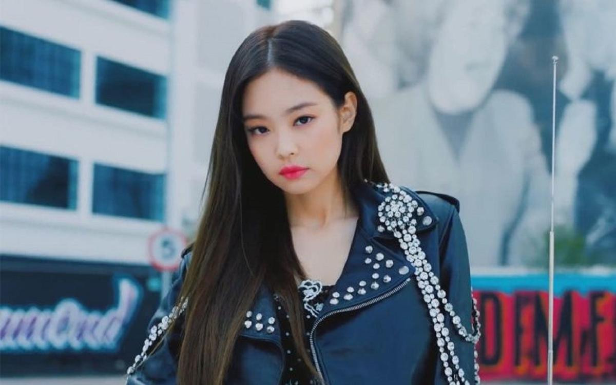 Jennie (BlackPink) là nghệ sĩ solo đầu tiên của Kpop làm được kỳ tích này trên đất Mỹ Ảnh 1