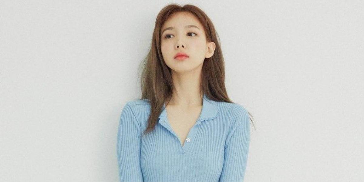 Netizen phản ứng gay gắt trước chiếc váy ‘phản chủ’ của Nayeon (TWICE), JYP Entertainment chính thức phản hồi Ảnh 2