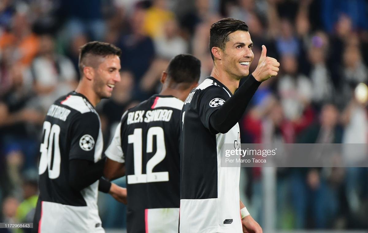 Ronaldo thể hiện đẳng cấp, Juventus 'đè bẹp' Bayer Leverkusen Ảnh 3