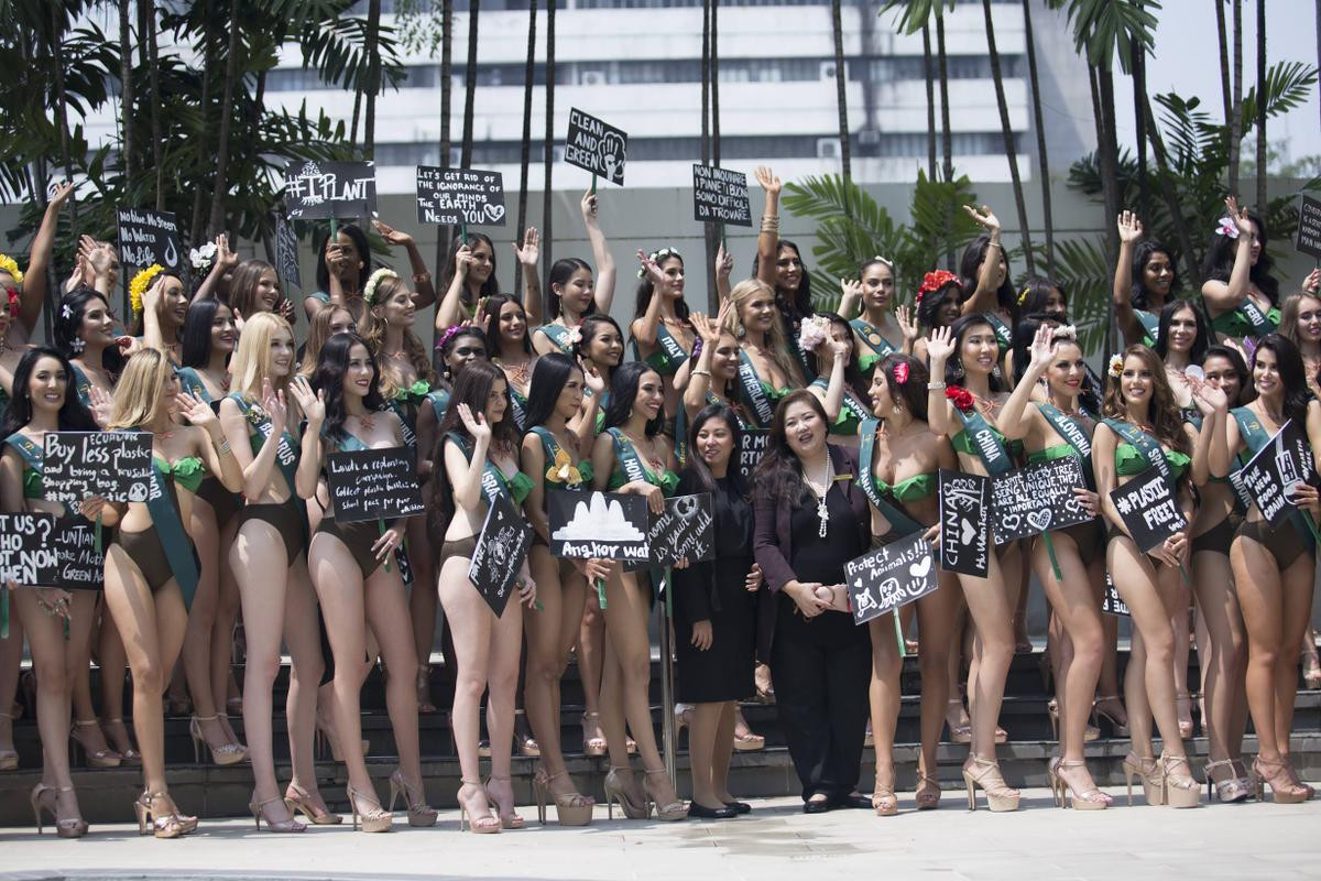 Á hậu Hoàng Hạnh diện bikini, nổi bật tại vị trí trung tâm ở Miss Earth 2019 Ảnh 10