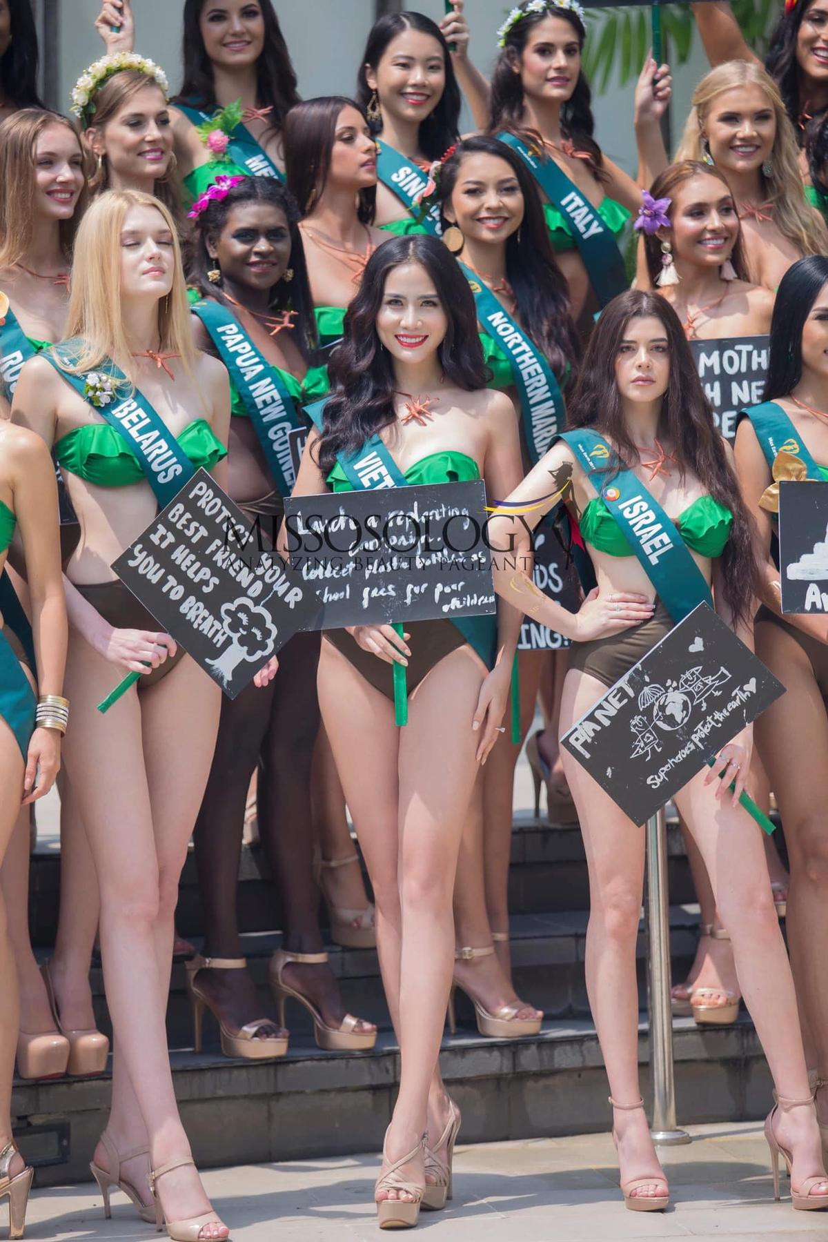 Hoàng Hạnh nỗ lực nói tiếng Anh, tự hào giới thiệu ý nghĩa của hoa sen tại Miss Earth 2019 Ảnh 5